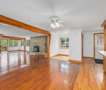 For Lease - 28 Lawrence Street, Kawartha Lakes, Ontario - Photo 3