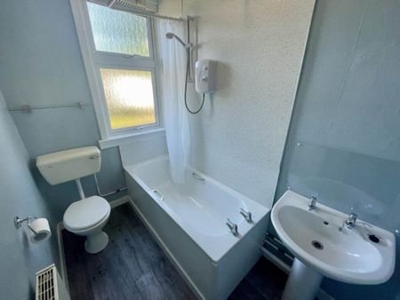 Byron Crescent 51, DD3 6SS, Dundee - Photo 5