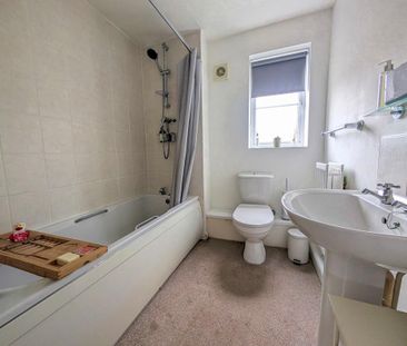 Mill Meadow Court, Norton, Stockton-on-Tees, Durham, TS20 2GA - Photo 5