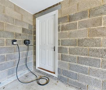 2 bedroom semi-detached house to rent - Photo 3