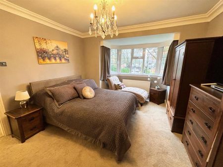 5 bedroom detached house to rent - Photo 4