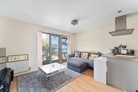 1 bedroom apartment to rent - Photo 2