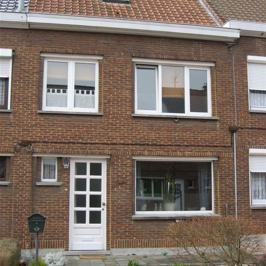 Rijwoning met tuin - Photo 1