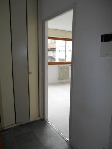 Location Appartement 1 pièce 27m² NANCY 54000 - Photo 5