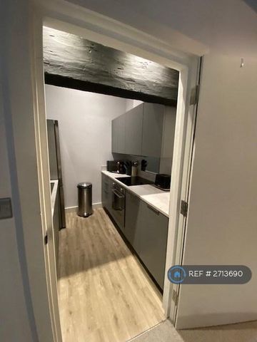 2 bedroom flat to rent - Photo 5