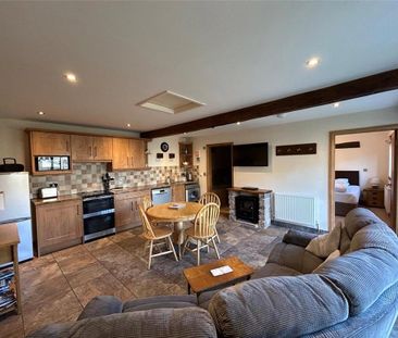 2 bedroom detached house to rent - Photo 2