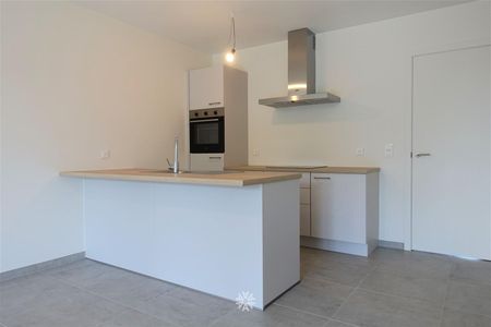 Nieuwbouw appartement met ruim terras en parkeerplaats te huur in Gent - Photo 2