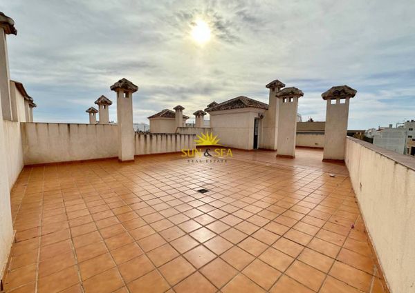 NEW 4 BEDROOM PENTHOUSE WITH SUNROOF FOR RENT IN TORREVIEJA - ALICANTE