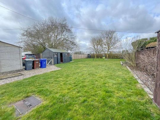 Cotton End Road, Exning, Newmarket, Suffolk, CB8 - Photo 1