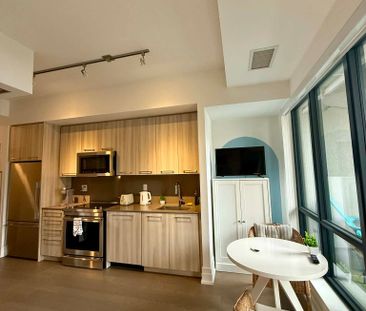 90 Niagara Lofts , #306 - Photo 3