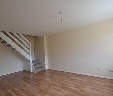 2 bedroom semi-detached house to rent - Photo 2