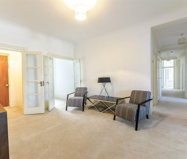 5 bedroom apartment to rent - Photo 1