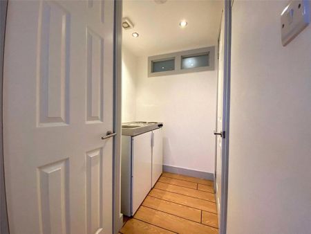 Property to rent - Photo 3