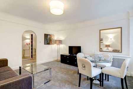 2 bedroom Flat to rent in Pelham Court, 145 Fulham Road, London, South Kensington, SW3 - Photo 3