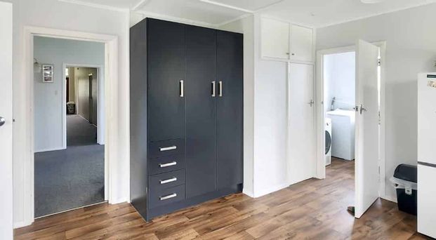 Feilding - Four Bedroom - Photo 1