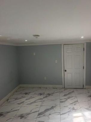 For Lease - 252 Taylor Mills Drive, Richmond Hill, Ontario - Photo 1