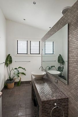 9 Aberdeen Street, Brunswick VIC 3056 - Photo 1