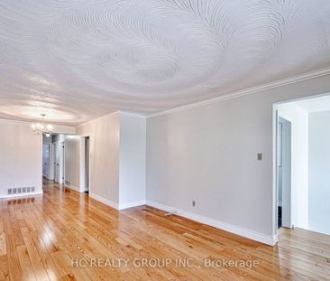 For Lease - 20 Greyhound Drive Unit# Upper, Toronto, Ontario - Photo 4