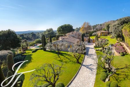 Maison à louer Saint Paul, Cote d'Azur, France - Photo 2