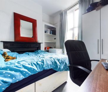 6 bedroom house to rent - Photo 1