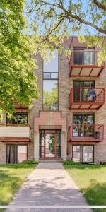 Au centre de Repentigny appartements 41/2 à Louer - Photo 4