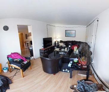 2 CH - 1 SDB - Québec - $1,050 /mo - Photo 2