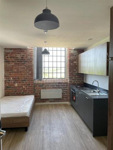 Studio to rent - Photo 5