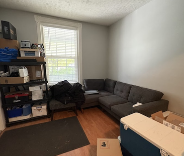 1 - 421 Bronson Avenue - Photo 2