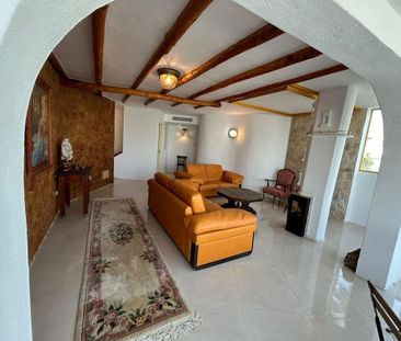 4 room luxury House for rent in Estepona, Andalusia - Photo 1