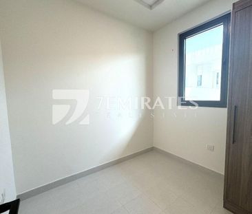 3-Bed + Maid | Large Layout | Brand New - Photo 3