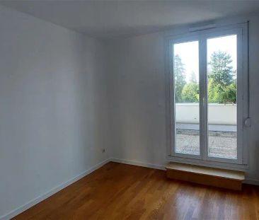 Location appartement 4 pièces - 92m² à Villefranche-sur-saône (69400) - Photo 2