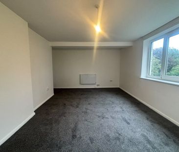 1 Bed Flat, The Peninsula Building, M7 - Photo 2
