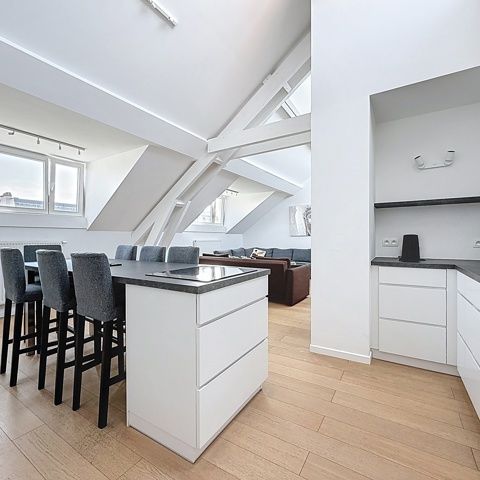 Appartement te huur in Ixelles - Photo 1