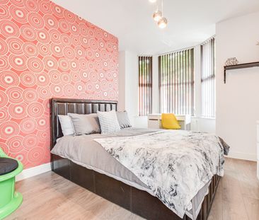 7 Bed End Terrace, Riga Road, M14 - Photo 4