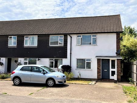 Chertsey Road, Byfleet - 2 bedrooms Property for lettings - Seymours - Photo 3