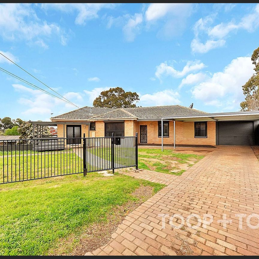 Family Home In Hectorville! - Photo 1