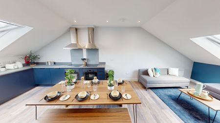 Flat 11, Commercial Point, NG9 2NG, NOTTINGHAM - Photo 2