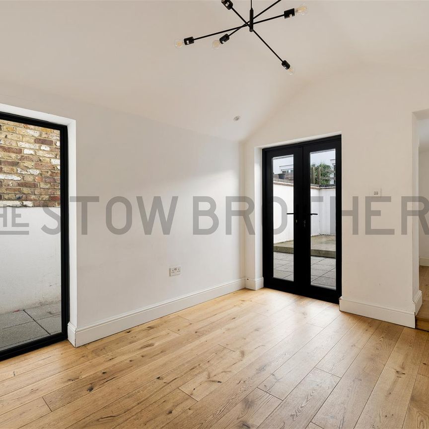 Balls Pond Road , N1 4BW - Photo 1