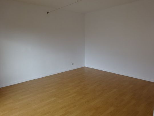 Location Appartement 1 pièce 33m² - Photo 1