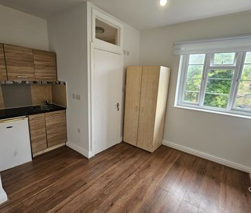 Studio Flat, Waltheof Gardens, N17 - Photo 1
