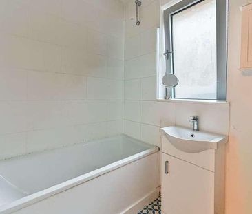 Sirdar Road, Tooting, CR4 - Photo 4