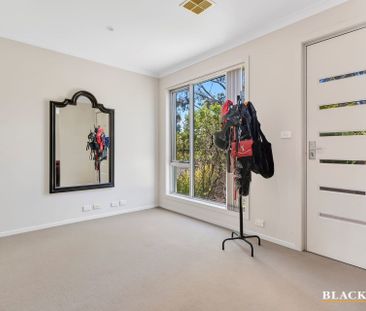 14 Paget Street, Bruce ACT 2617 - House For Rent | Domain - Photo 1