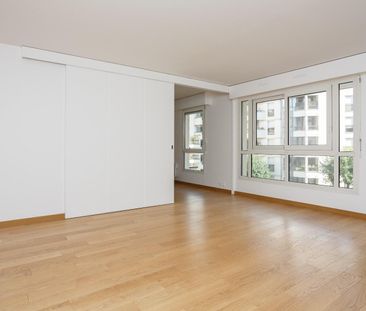 location Appartement T2 DE 55m² À PARIS - Photo 2