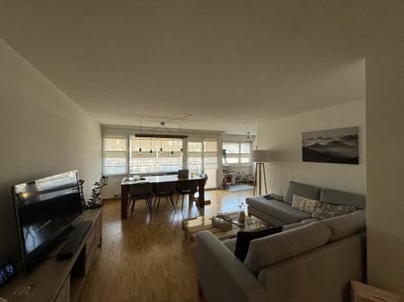 Generous and light-flooded apartment in a quiet location! - Foto 4