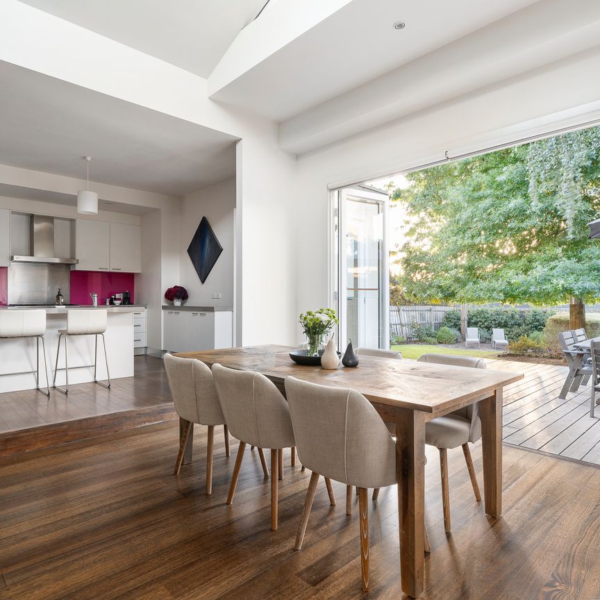 15 Highbury Grove, Kew VIC 3101 - House For Rent | Domain - Photo 1