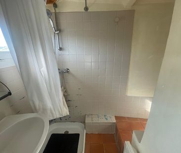 T1 Meublé Centre historique - Photo 2