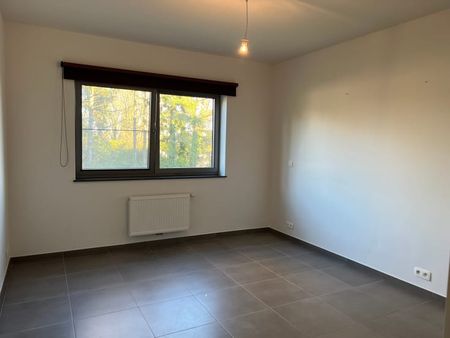 Appartement te huur - Photo 2