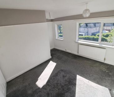 2 bedroom semi-detached house to rent - Photo 6
