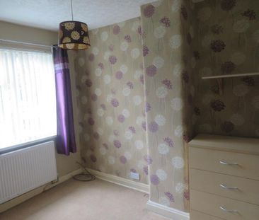 4 bedroom terraced house to rent - Photo 4