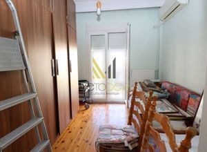 Διαμέρισμα για ενοικίαση - Νεάπολη, - Φωτογραφία 1